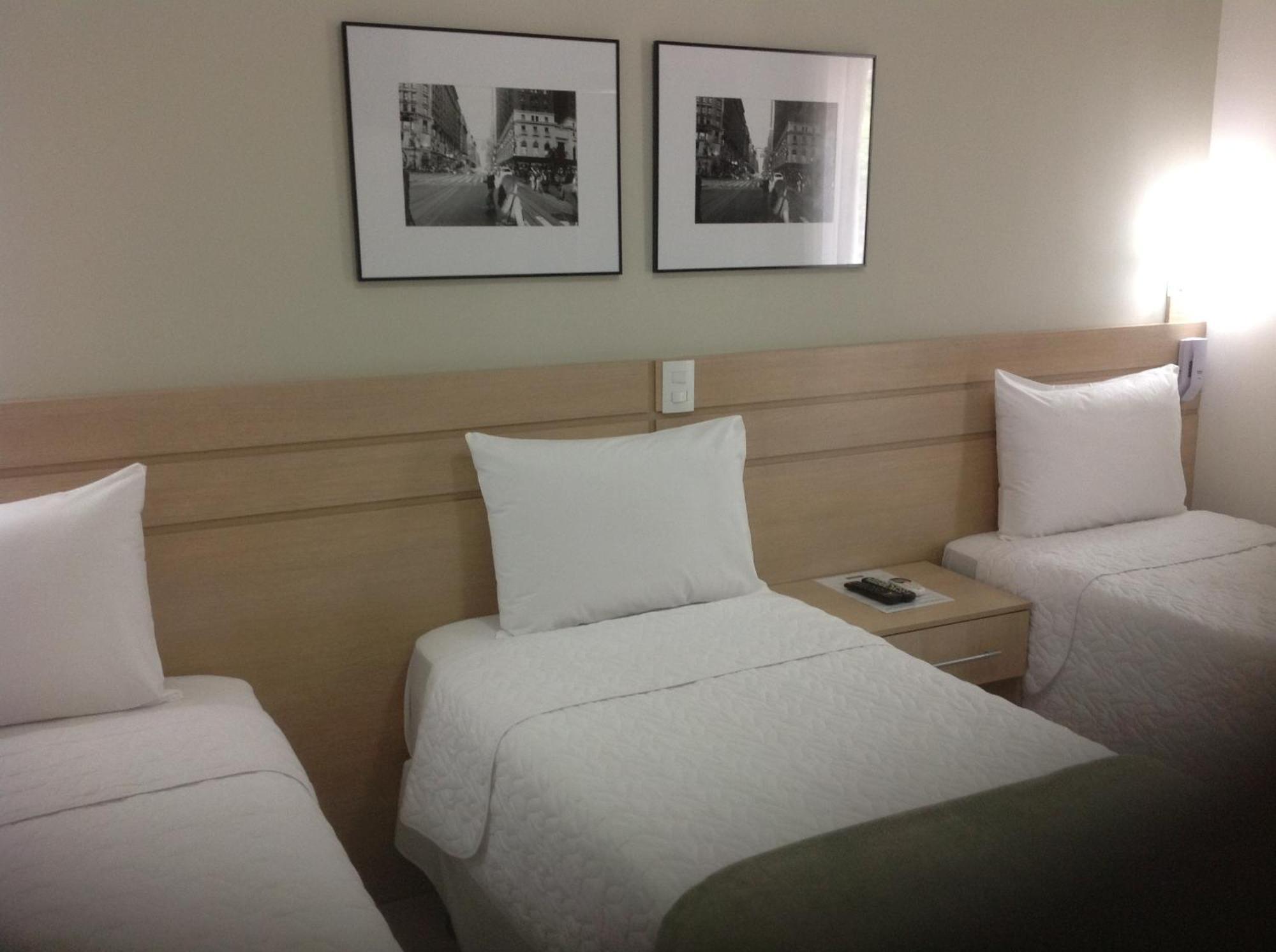 Upper Hotel São Paulo Room photo